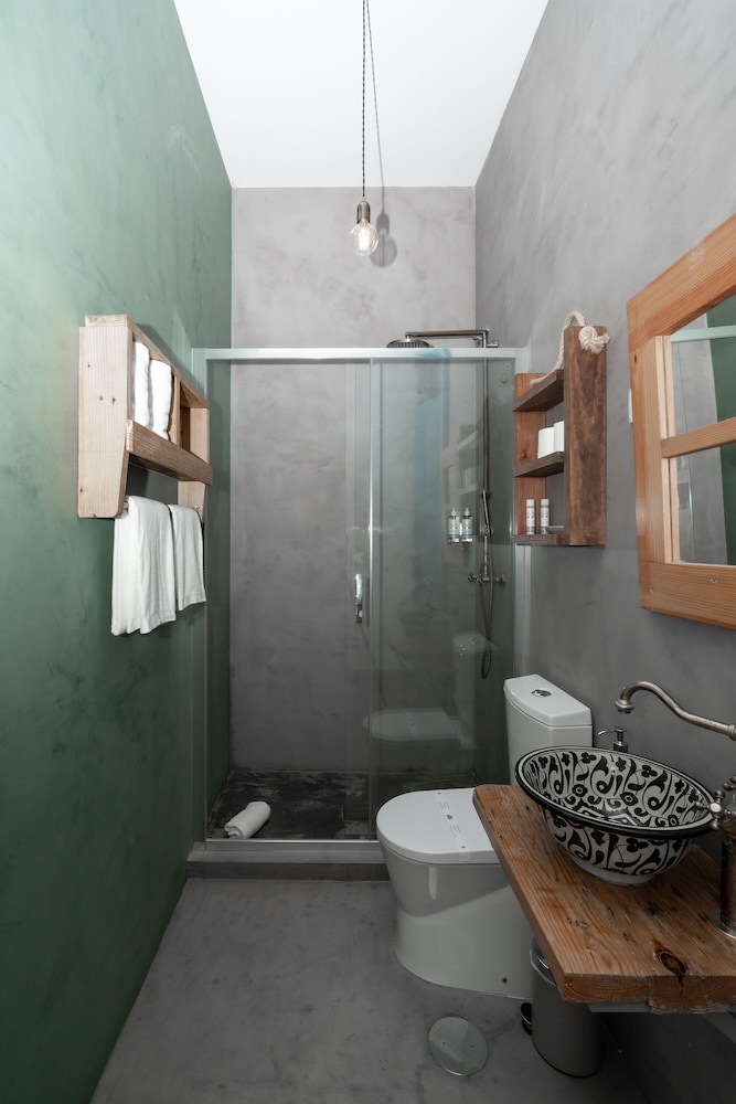 Des Arts- Guesthouse - Hostel