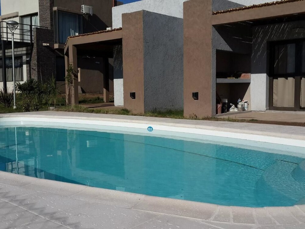 Cabanas Bonarda