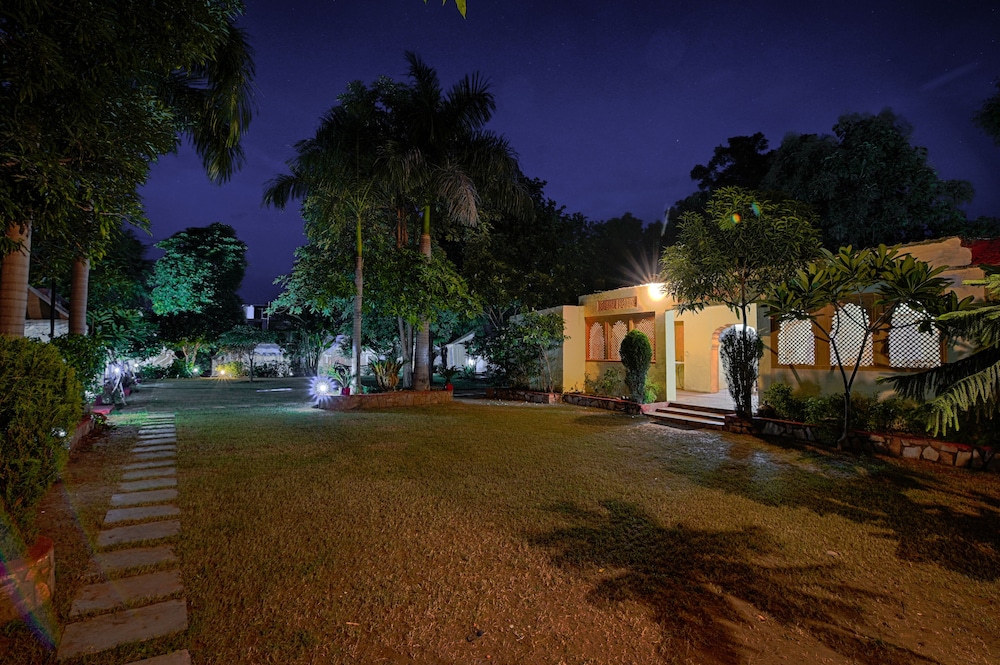 Ranthambore Tiger Resort by Park Tree view 3