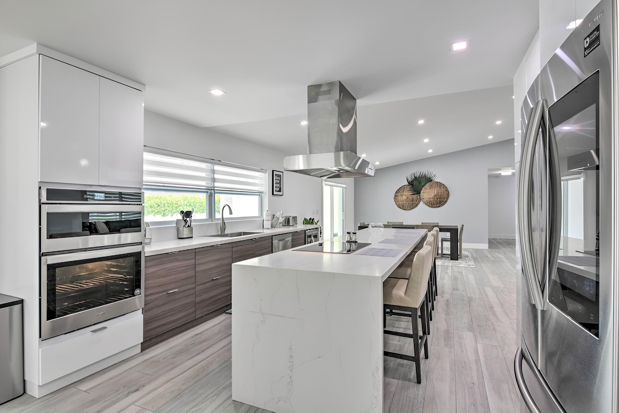 Upscale Miami Escape: 20 Mi to South Beach!
