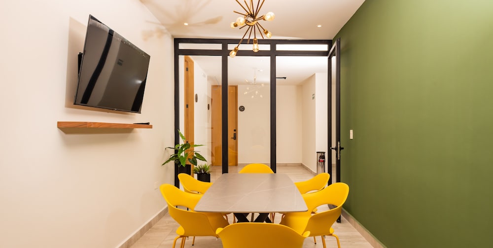 meeting & event spaces