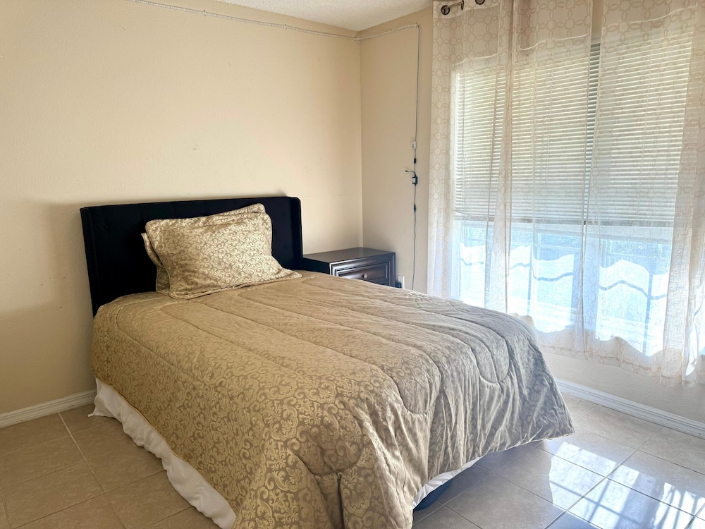 Lake Berkley Villas Swanky