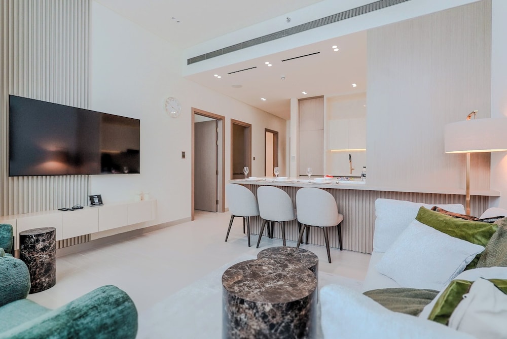 Binghatti Royale Residences - JVC