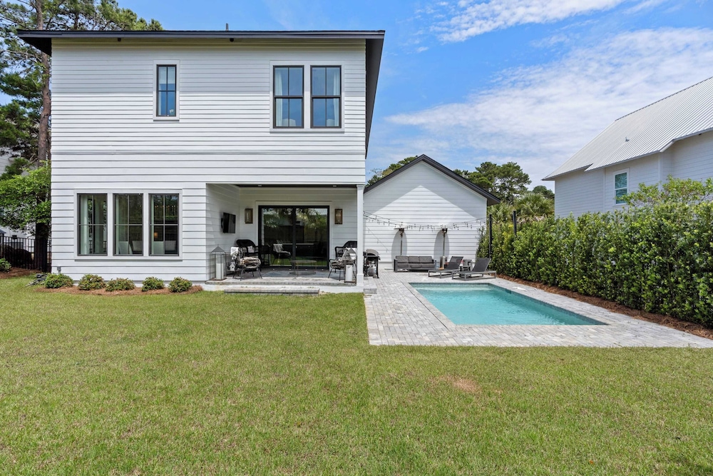 30A Good Vibes by Avantstay Private Pool + Bikes Beach Access