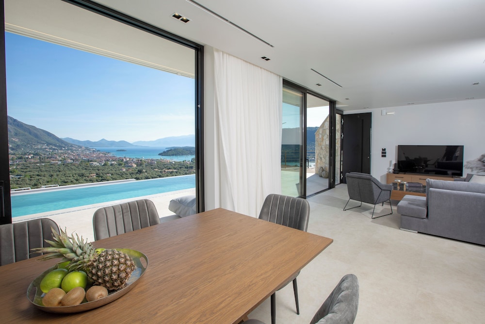 Pothos Villas