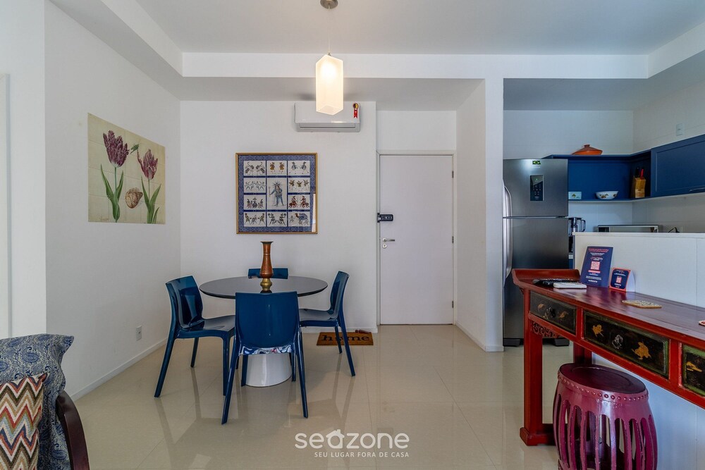 Apto Próx à Praia c/ Piscina e Churrasq. VIC0203
