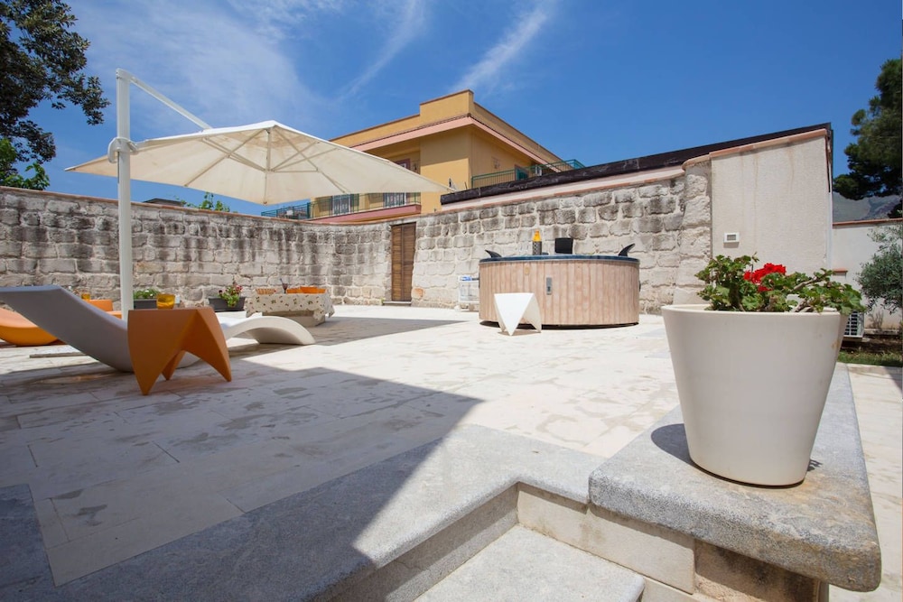 Luxury Villa Nettuno