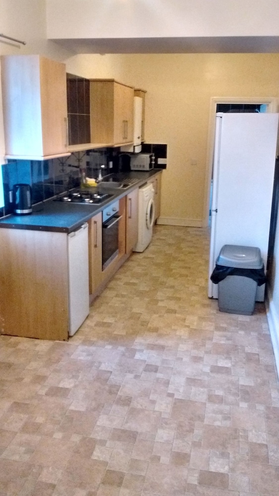 Derwent Apartment 1 view 3