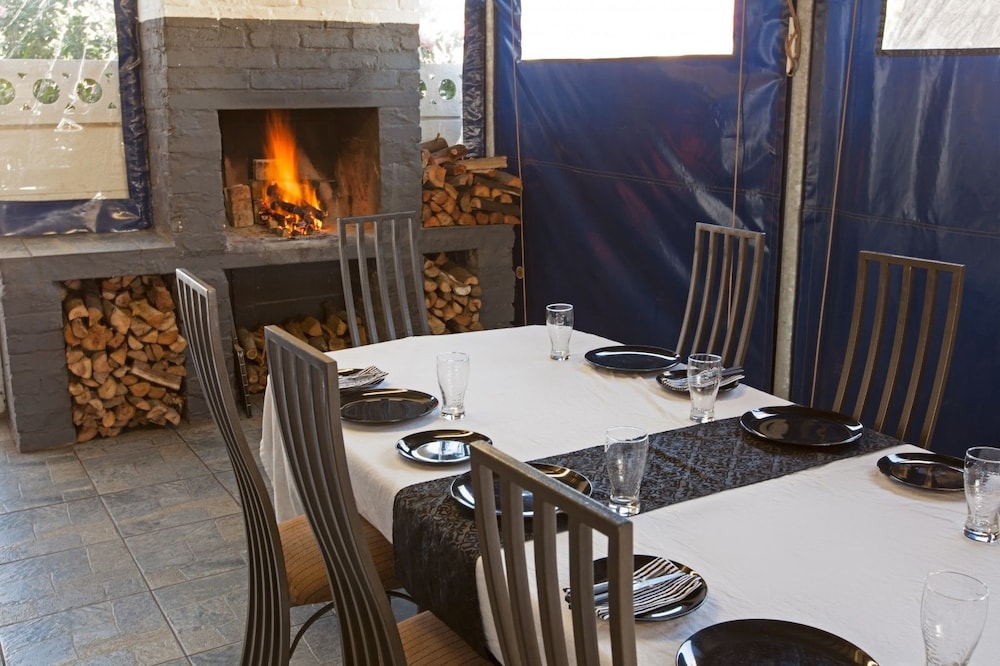 EaglesNest Bed and Breakfast