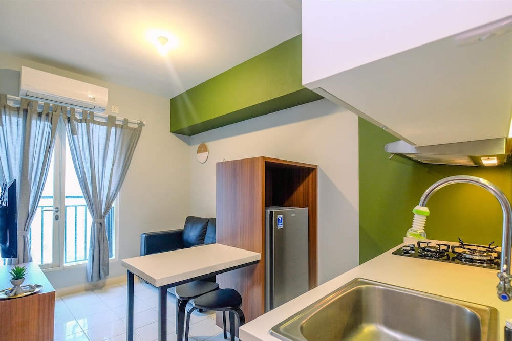 Nice and Elegant 2BR at Podomoro Golf View Apartment