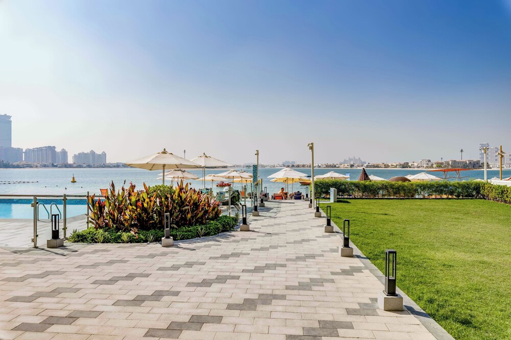 GLOBALSTAY. Azizi Royal Bay Apartments