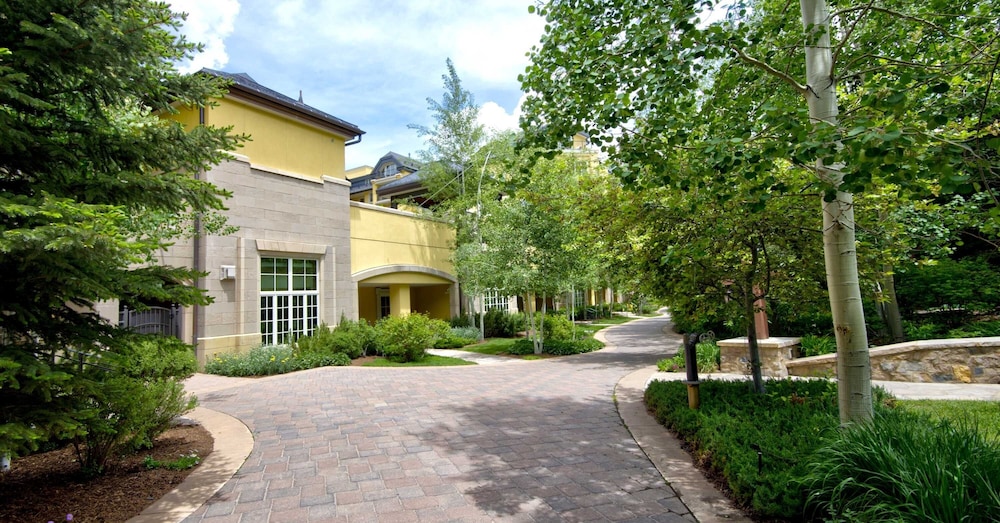 Vail Ski Resort Ritz Carlton Vacation Rentals
