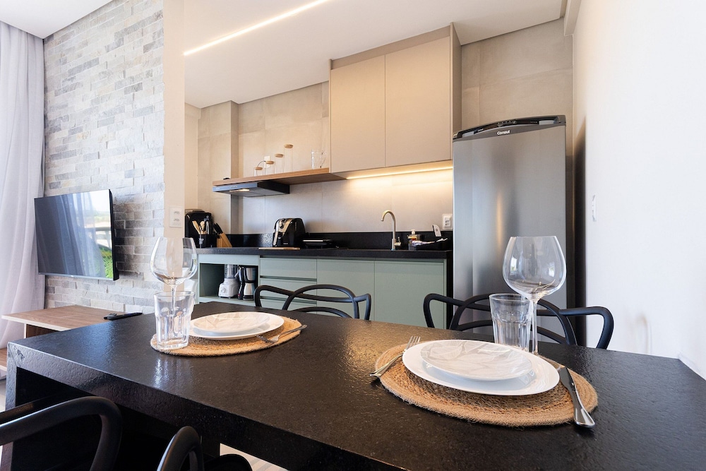 Miami House Cumbuco by Carpediem