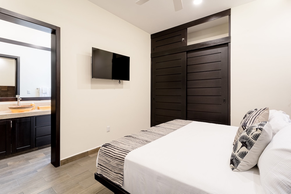 Vivo Resorts