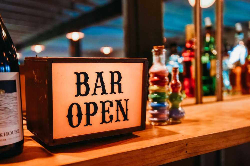 Food & Beverage