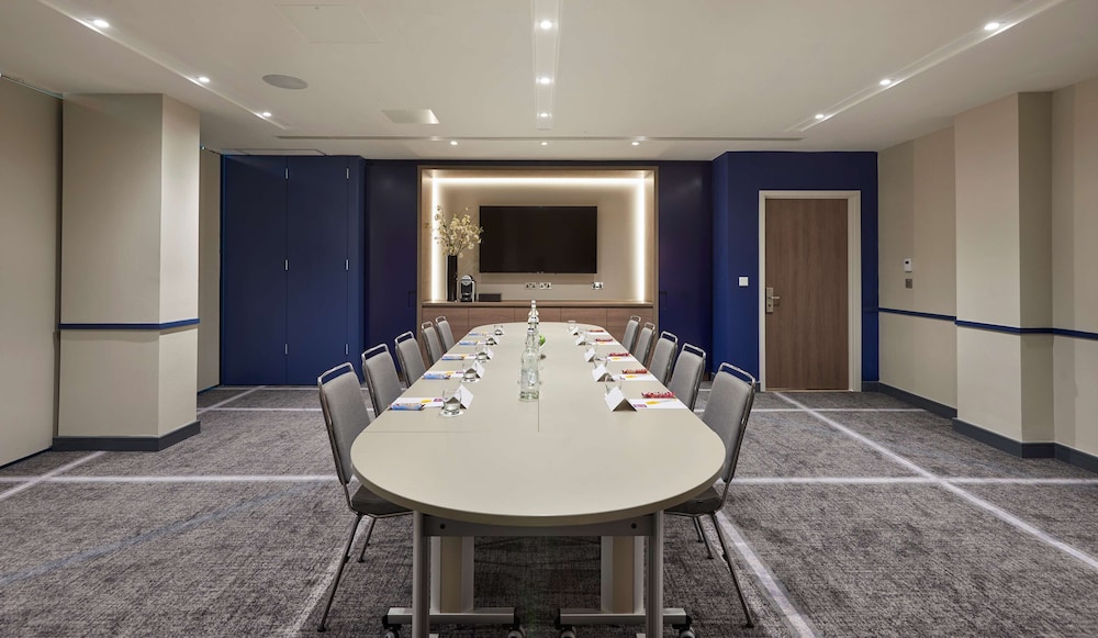 West Drayton Vacations - Hyatt Place London Heathrow Airport - Property Image 12