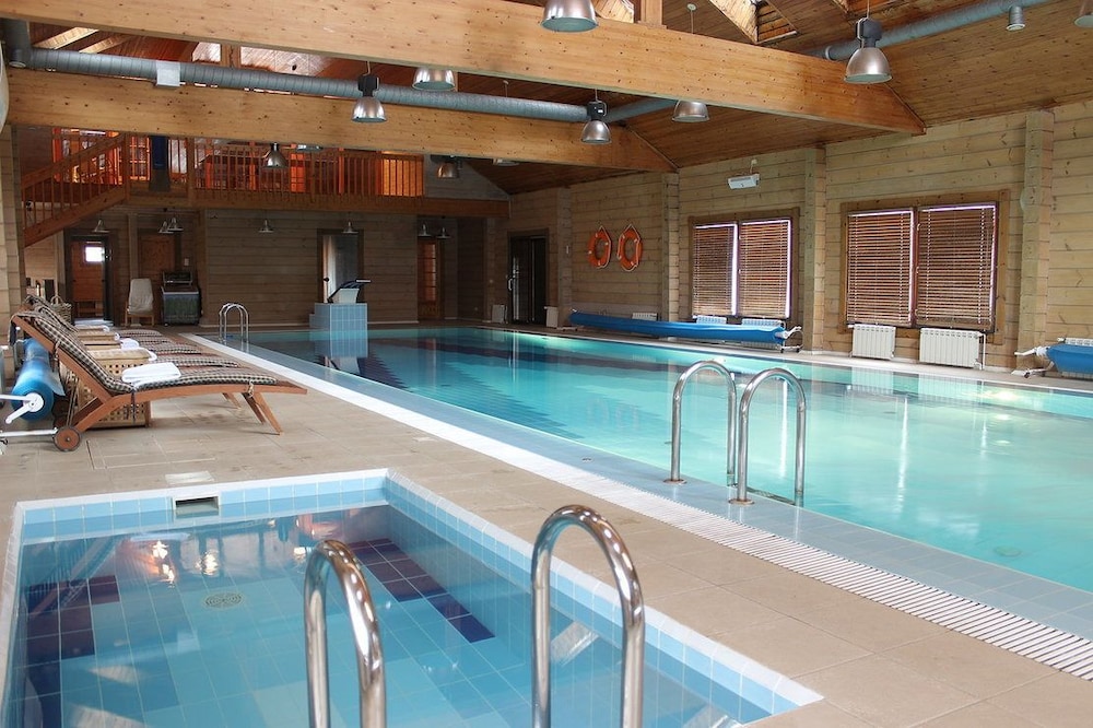 Hotel Complex Tseleevo