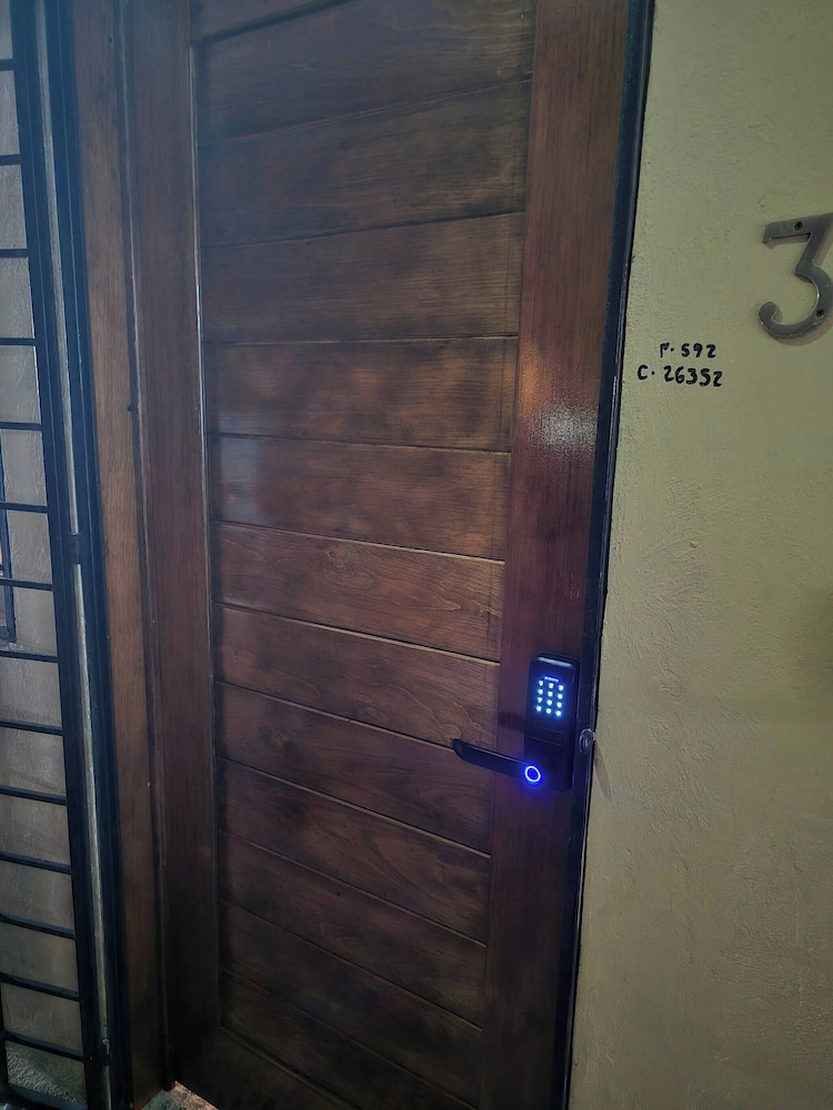 Loft Rayito de Sol, Zihuatanejo Center With AC