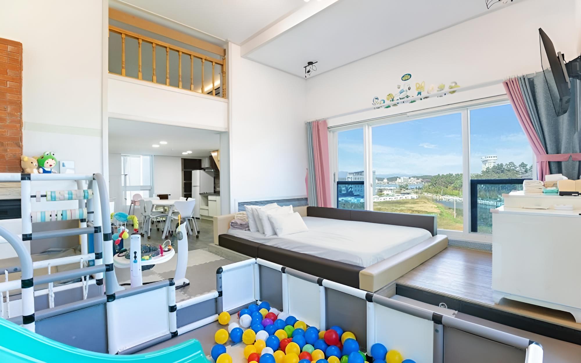 Gangneung Four View Pension