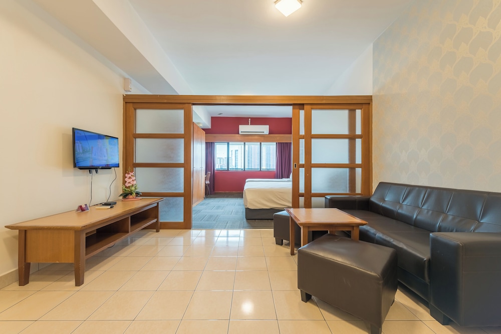 Apartment on Prosvecheniya