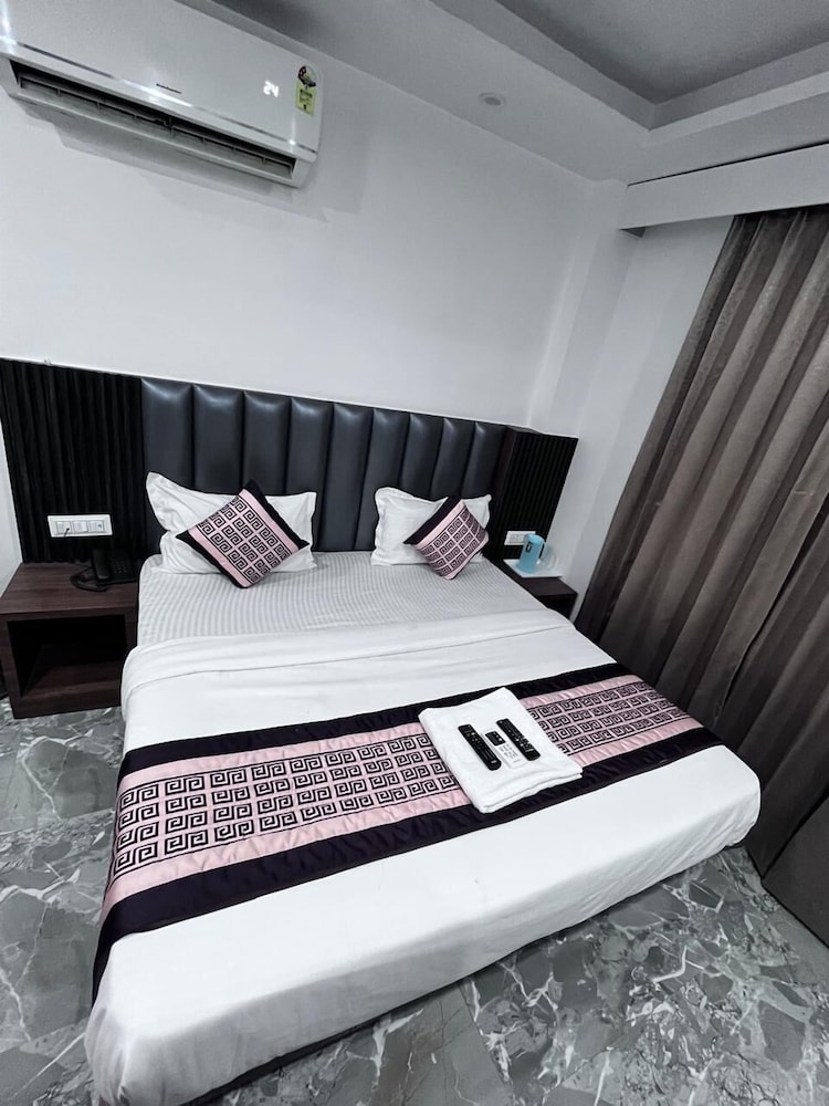HAVELIYA HOMES BB RESIDENCY