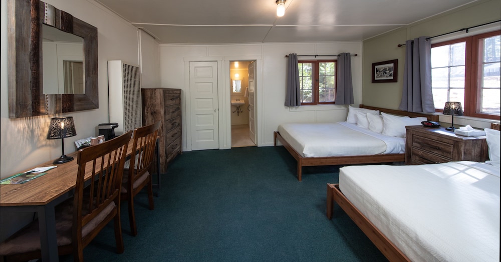 Three Rivers Vacations - John Muir Lodge - Property Image 5