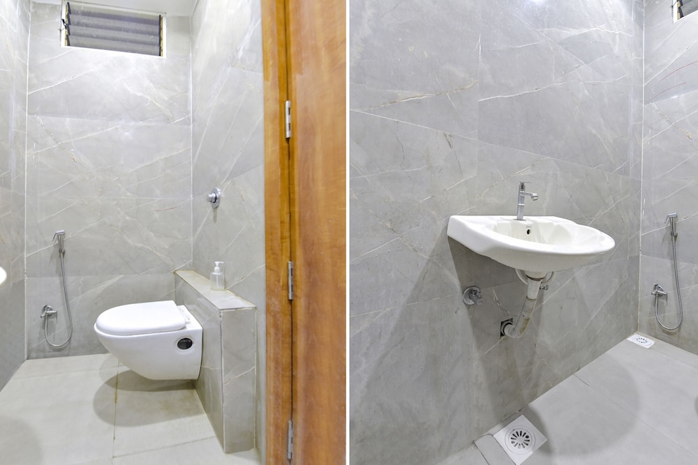 Fabhotel Aaditya