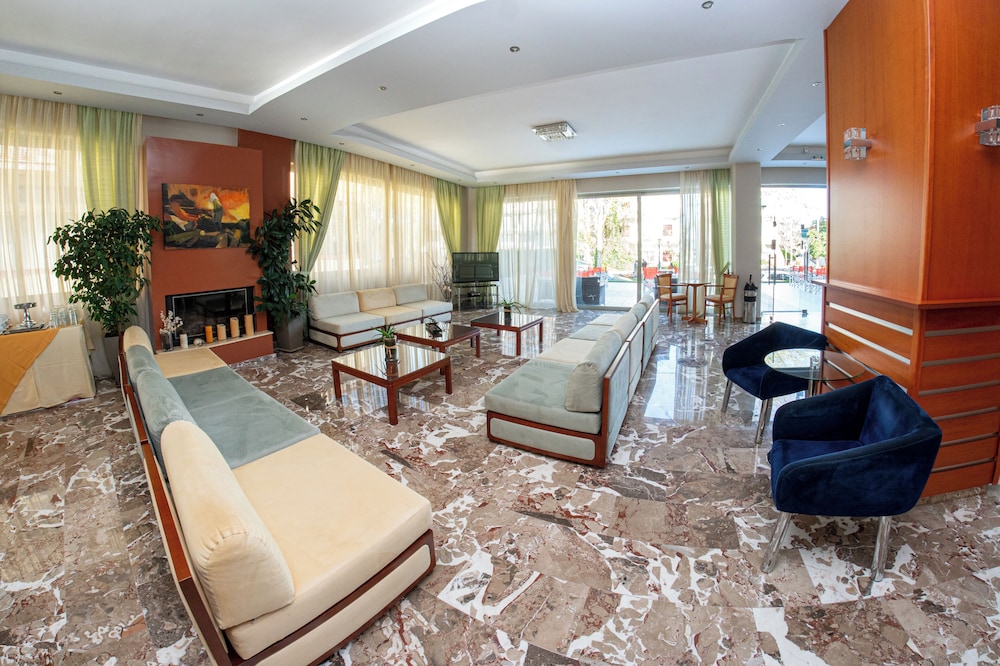 HOTEL ENA