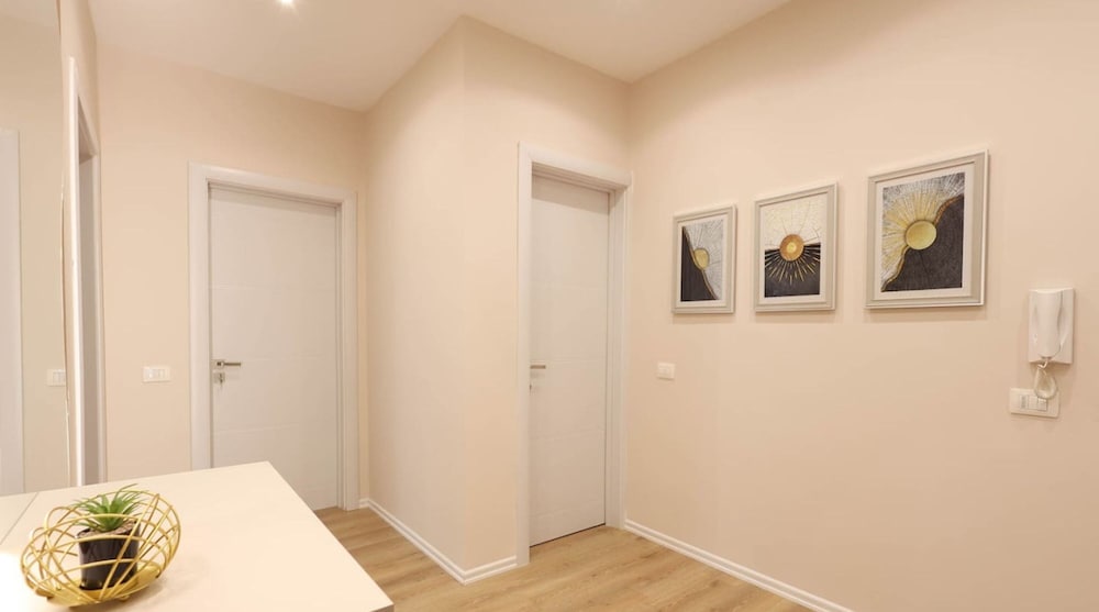 Grandstay Apartments 008
