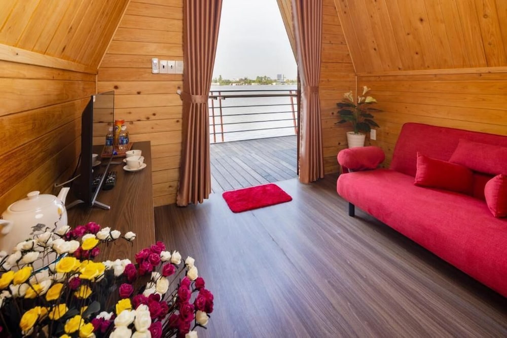 Cồn Phụng Retreats Mekong - Nature Island with Free Boat Shuttle & Fishing
