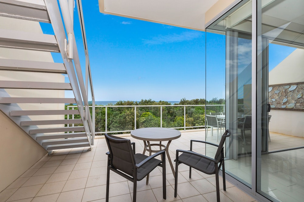 Luxury Apartments on Bells Boulevard