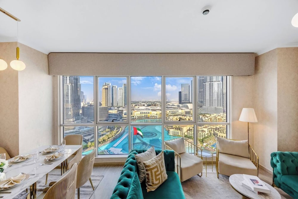 Durrani Homes - Supreme 5BR besides Dubai Mall With Burj Khalifa and Fountain view
