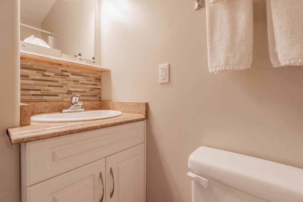 Sandy Beach Suites