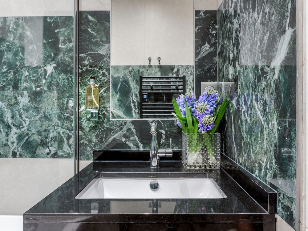 Merveil Luxury Suites - Ponthieu I-II