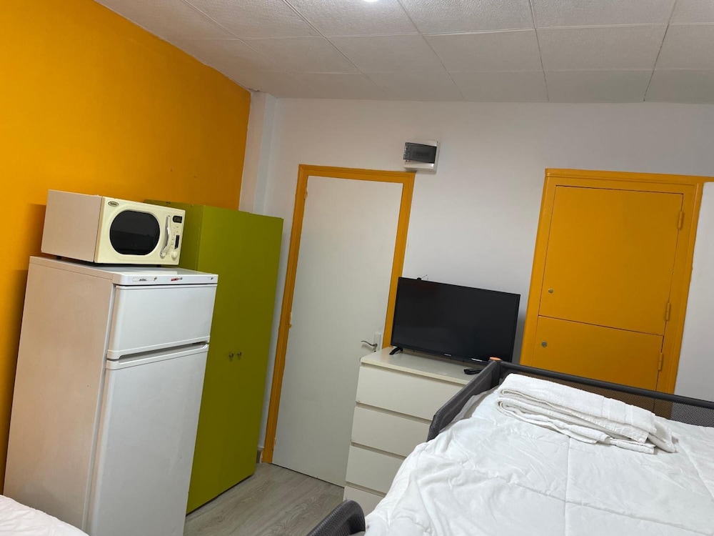 Albergue Pension Rossell