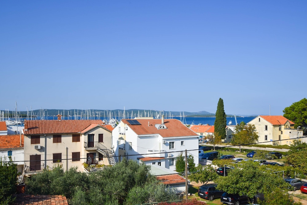 Apartments Grapevines view 4