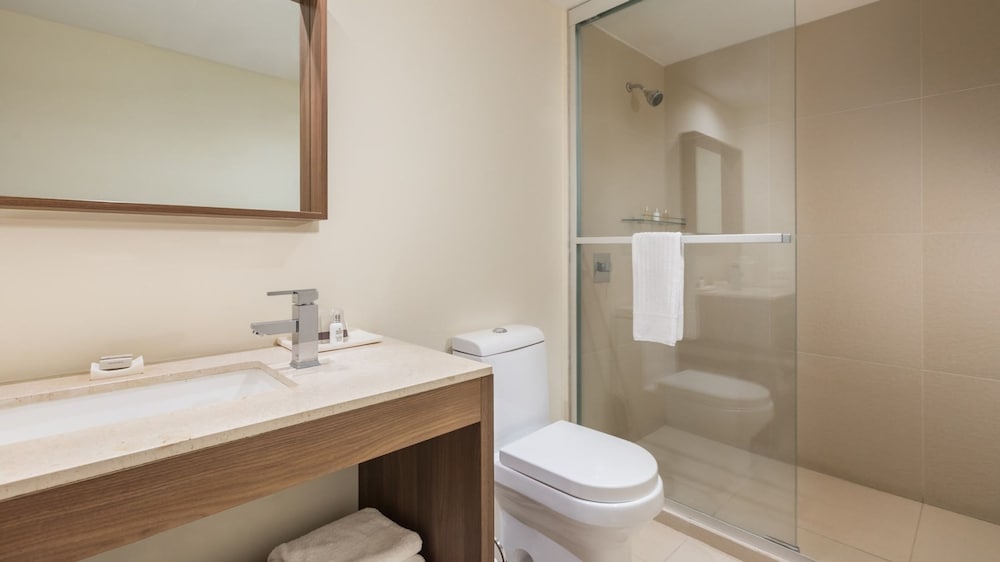 Grand Club Marina Condo at Live Aqua Private Residences Nima Bay