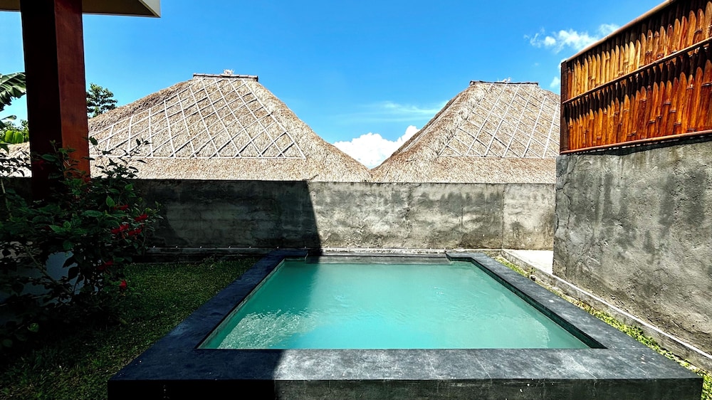 Dur Pekerisan Retreat Villa Ubud