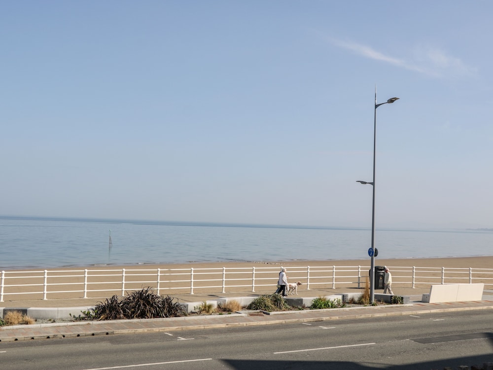 Ocean View Apartment