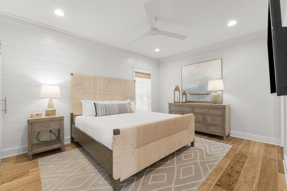 Magnolia Cottages by the Sea by Panhandle Getaways