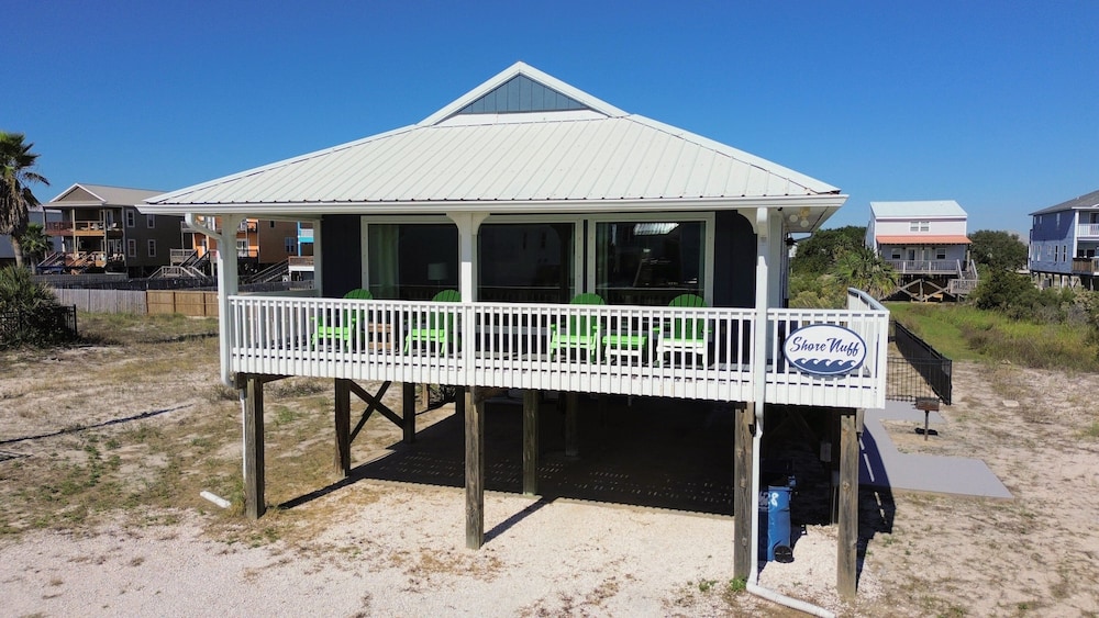 Beach Home With Private Pool & Beach Access- Sleeps 4