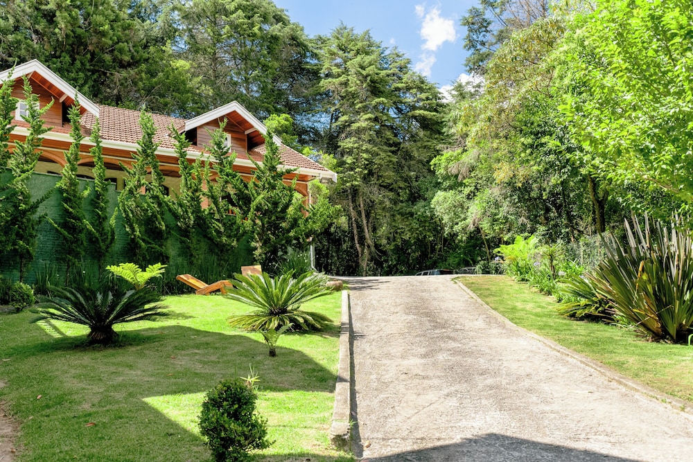 VELINN Pousada Vila Floratta