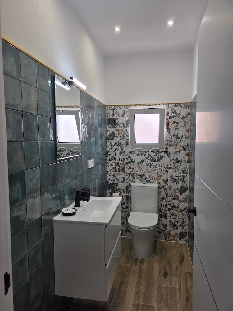 Casa Balcon 2 Bedroom by El Sirocco