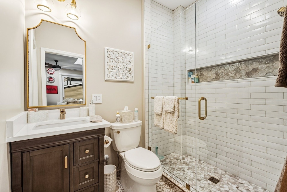 Santorelli's Seaside Serenety 4 Bedroom Home