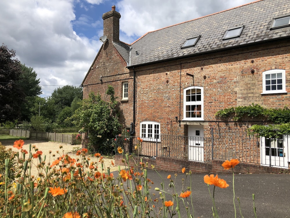 Wareham Vacations - The Old Mill Bere Regis - Property Image 1