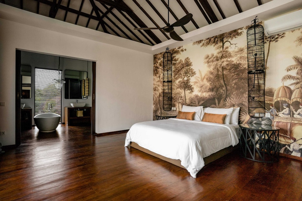 Splendid Private Villa, 4 BR, Canggu With Staff - Image 5