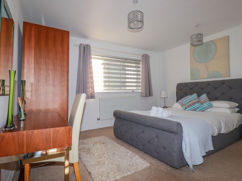 47 Bredon Court