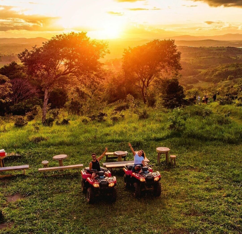 Rangel Village - Hotel Fazenda Pedra Do Rodeadouro