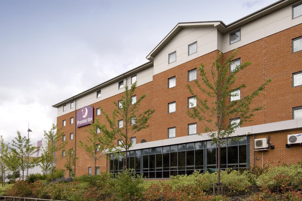 Premier Inn Castleford Xscape - M62 J32