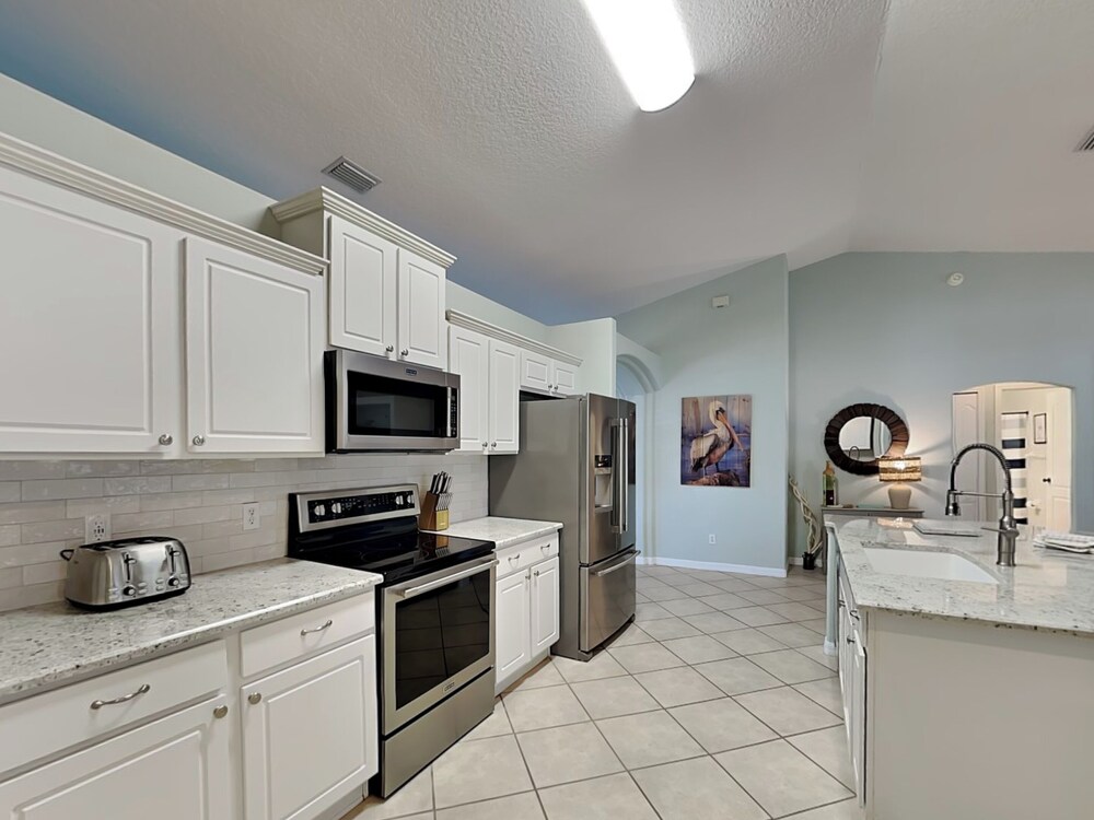 Endless Summer by Distinctive Beach Rentals